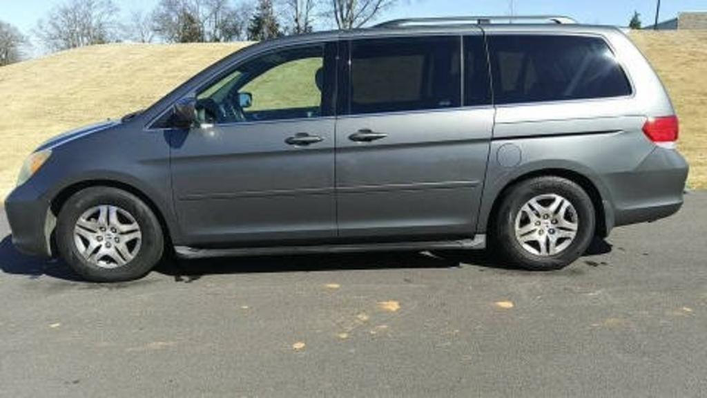 2008 Honda Odyssey - $8,511