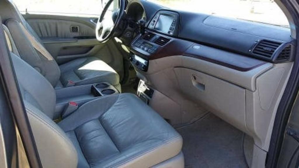2008 Honda Odyssey - $8,511