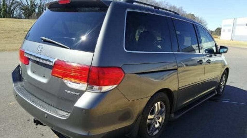 2008 Honda Odyssey - $8,511