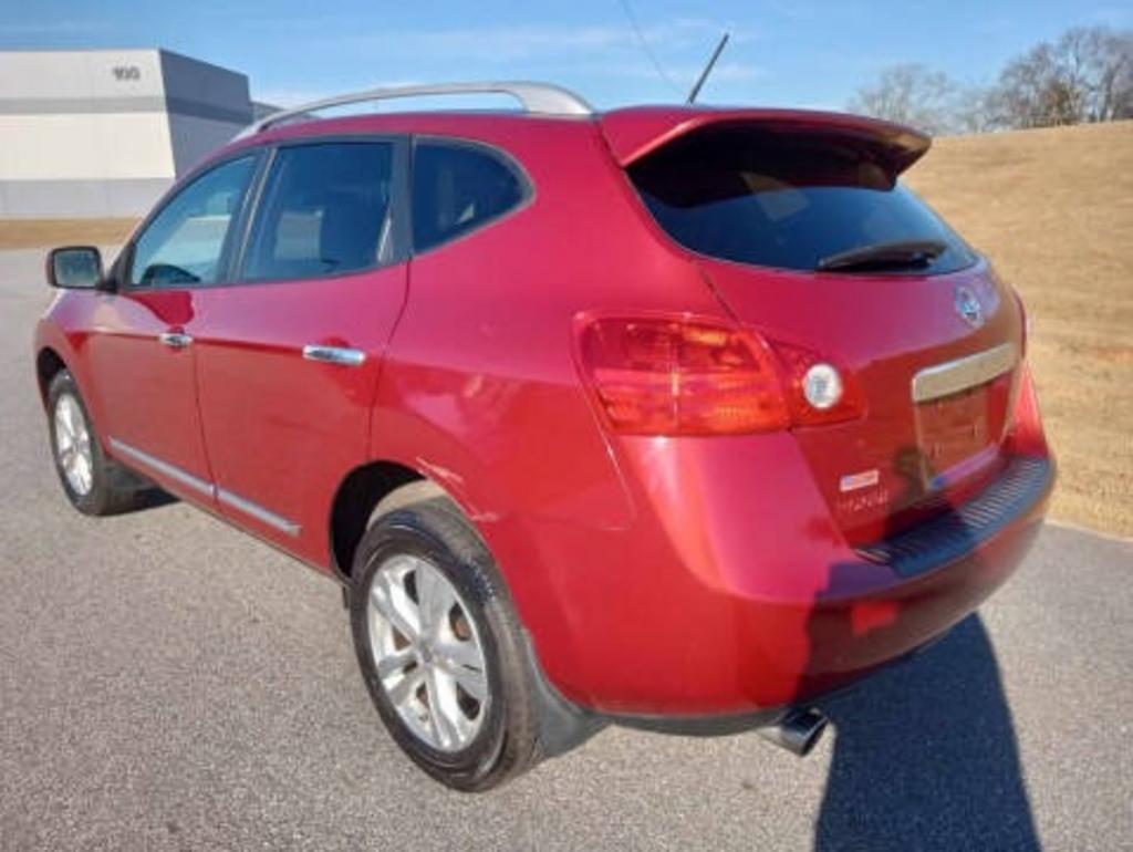 2013 Nissan Rogue - $7,928