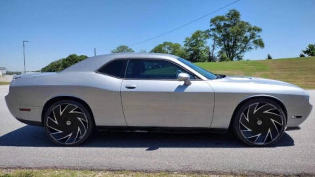 2013 Dodge Challenger - $11,965