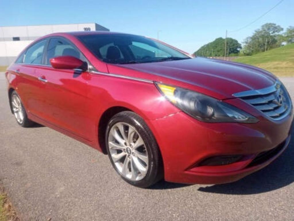 2013 Hyundai Sonata - $7,962