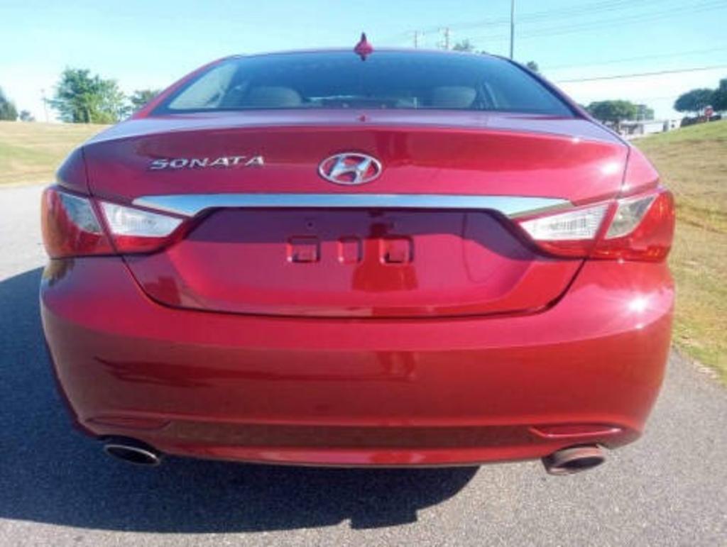 2013 Hyundai Sonata - $7,962