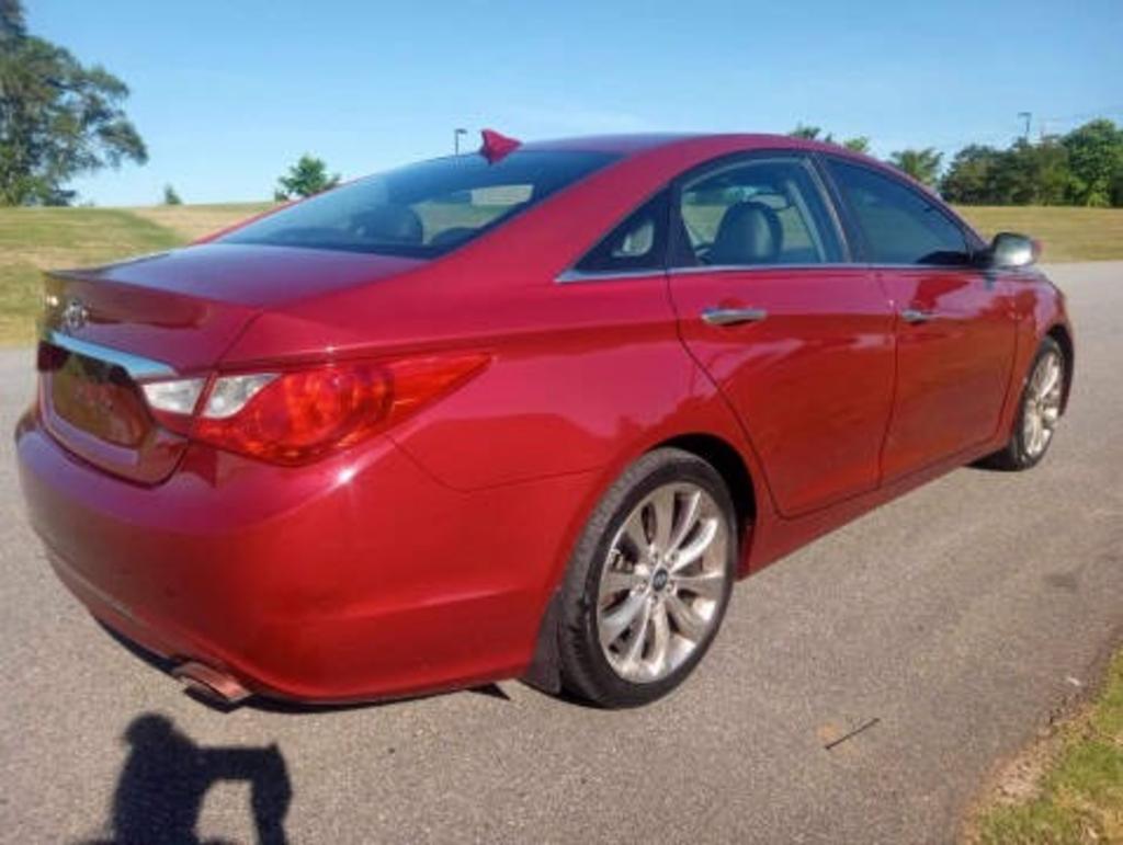 2013 Hyundai Sonata - $7,962