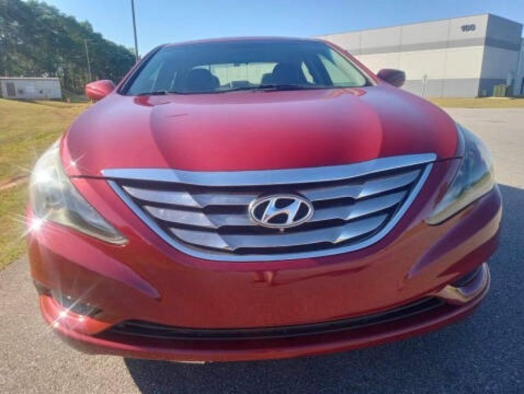 2013 Hyundai Sonata - $7,962