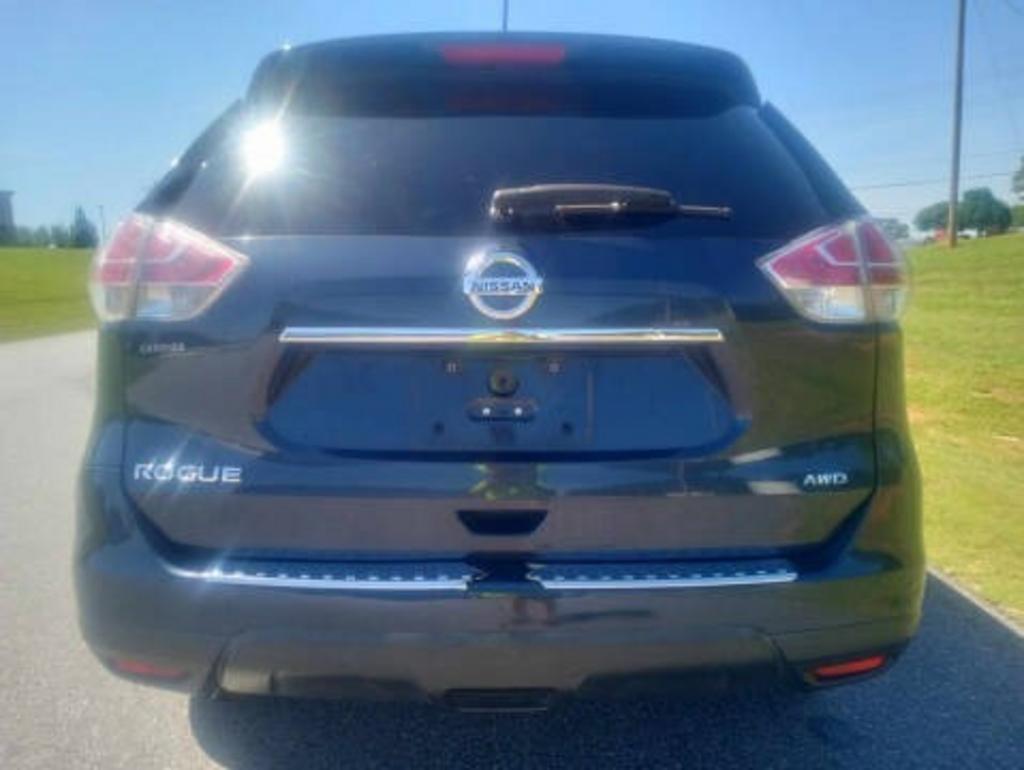 2016 Nissan Rogue - $8,538