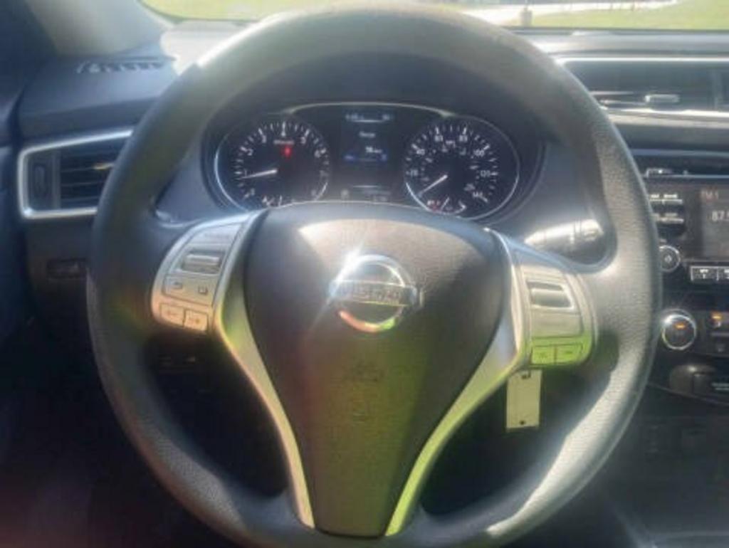 2016 Nissan Rogue - $8,538