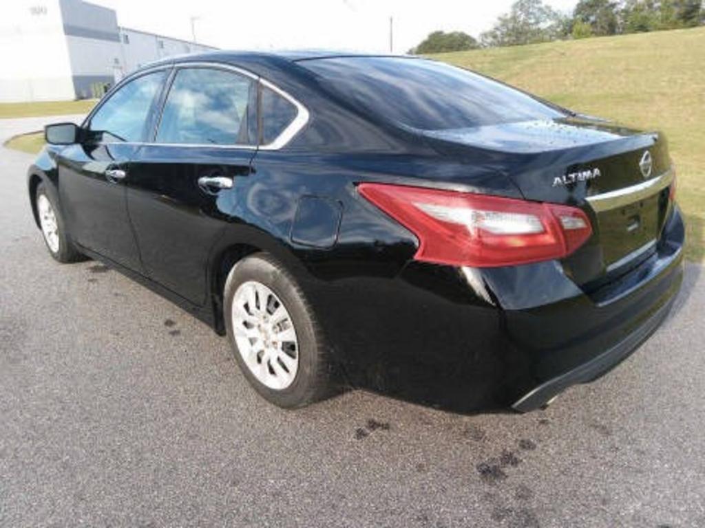 2018 Nissan Altima - $8,650
