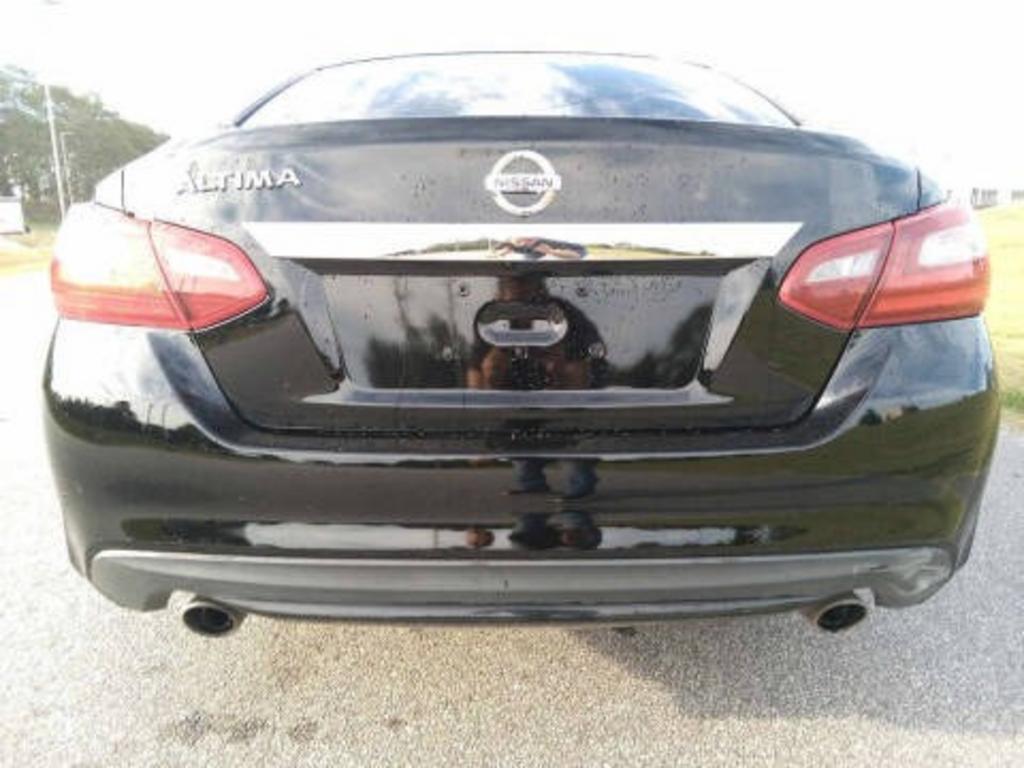 2018 Nissan Altima - $8,650