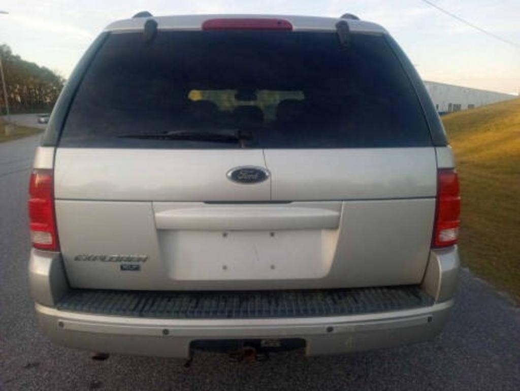 2004 Ford Explorer - $3,921