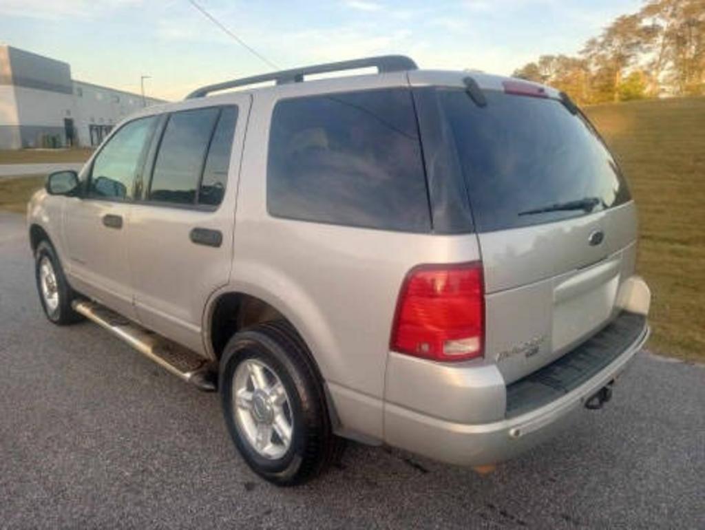 2004 Ford Explorer - $3,921