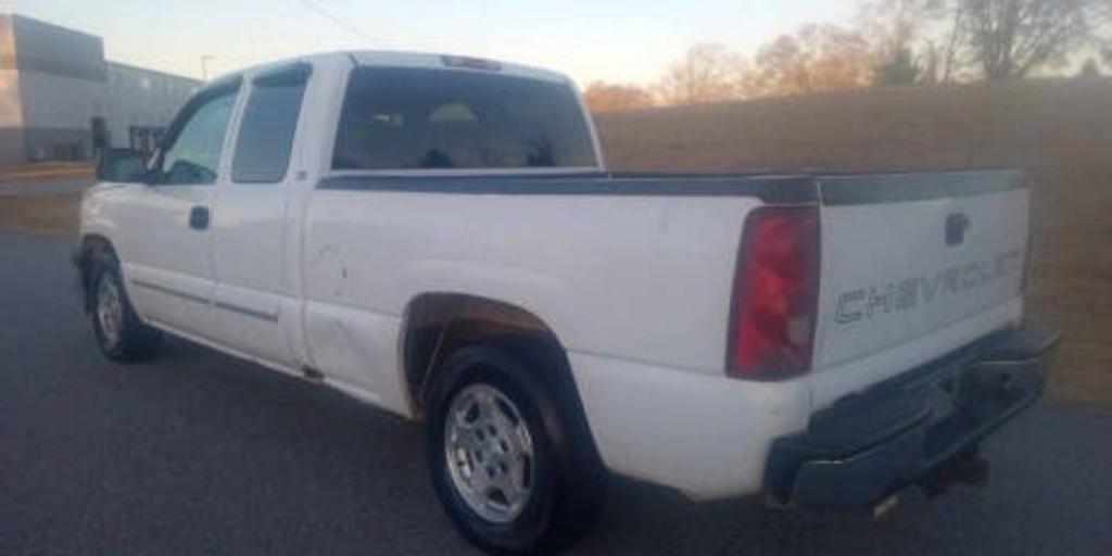 2003 Chevrolet Silverado 1500 photo