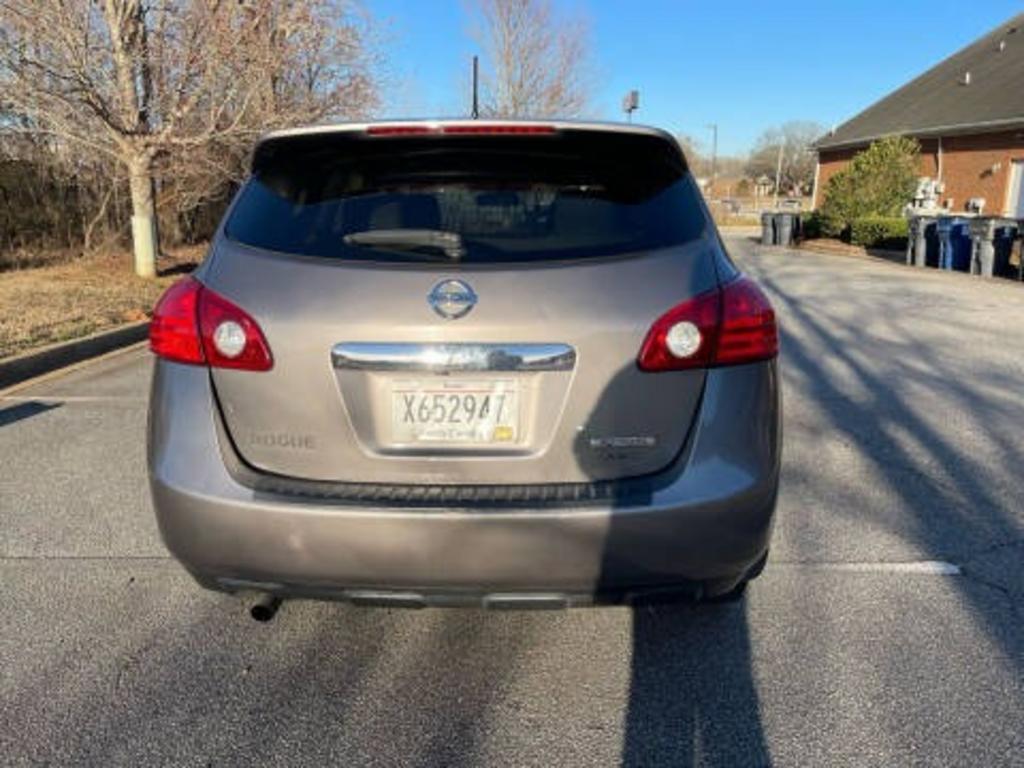 2013 Nissan Rogue - $8,642