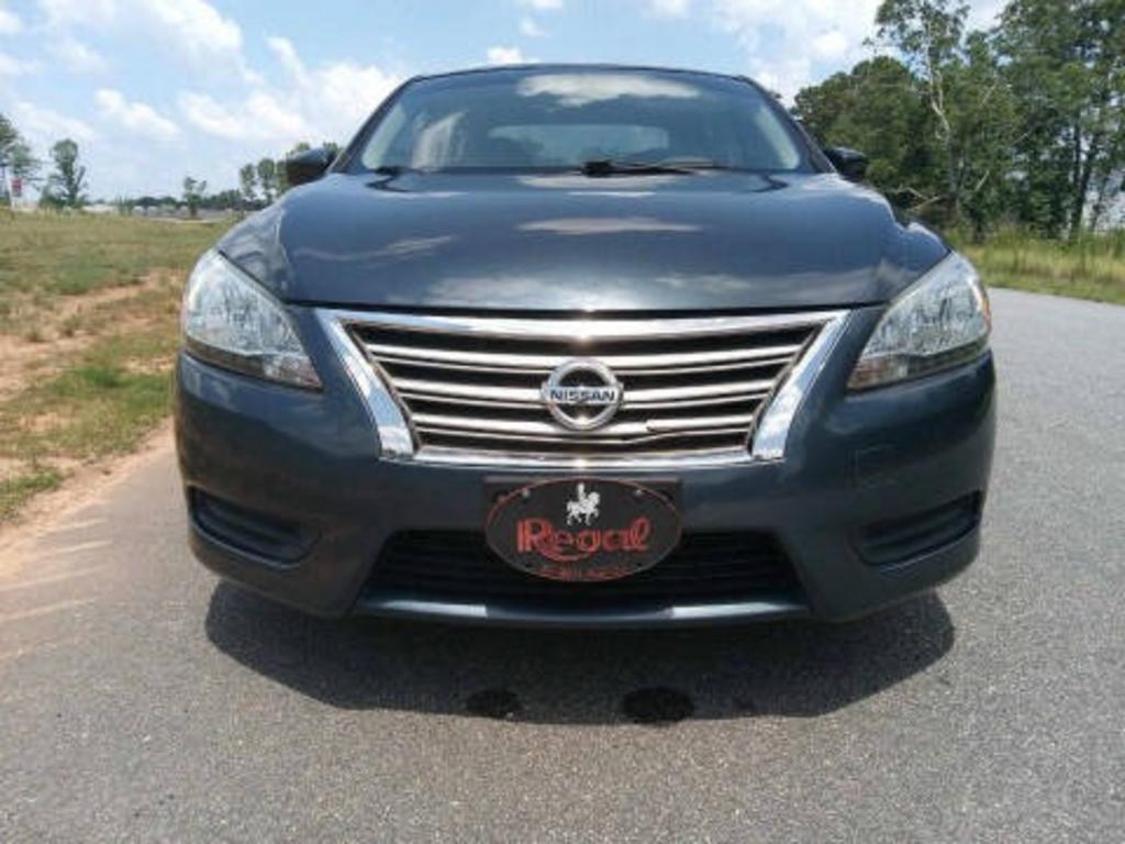 2013 Nissan Sentra - $4,352