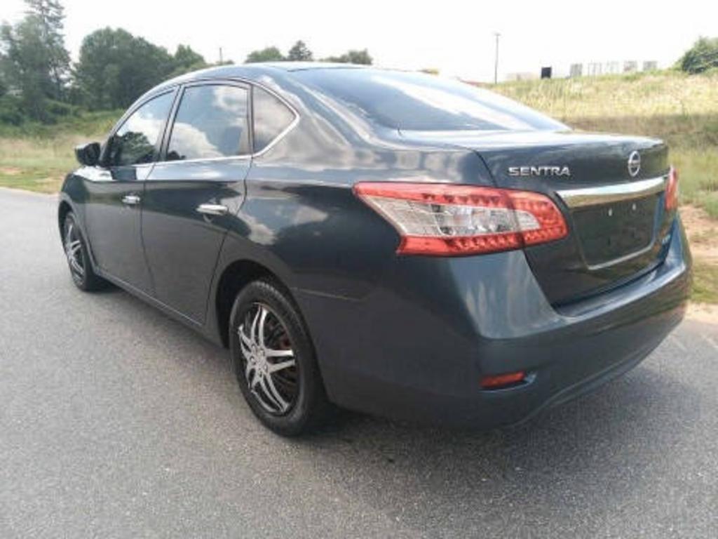 2013 Nissan Sentra - $4,352