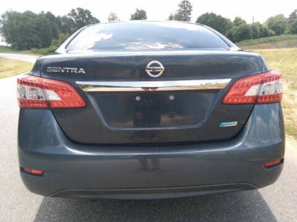 2013 Nissan Sentra - $4,352