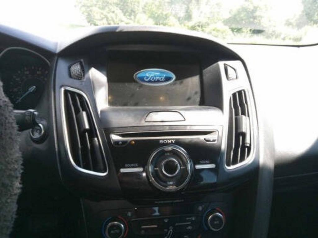 2016 Ford Focus - $5,935