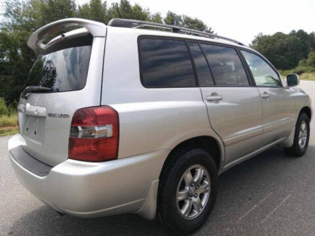 2007 Toyota Highlander - $7,964
