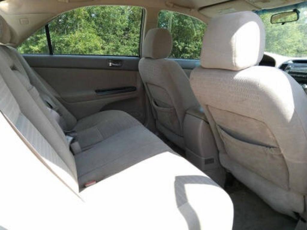 2005 Toyota Camry - $3,581