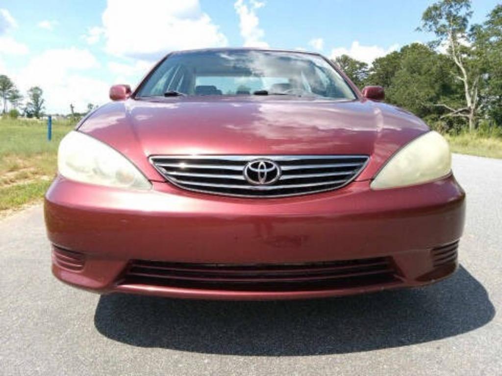 2005 Toyota Camry - $3,581