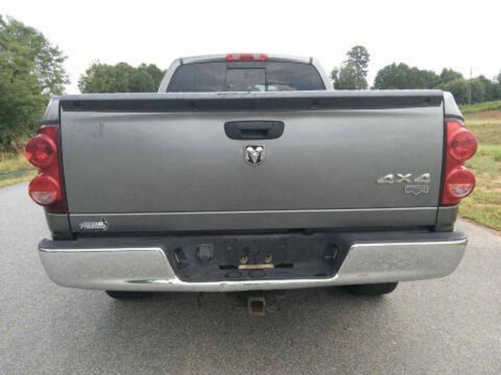 2007 Dodge Ram 1500 - $7,454