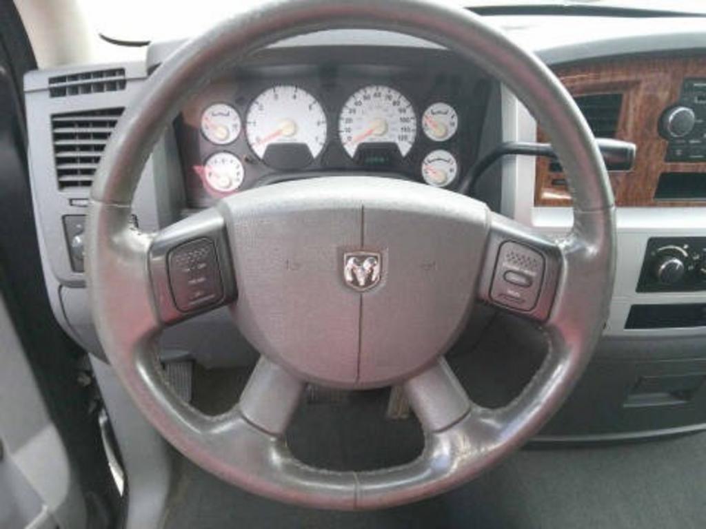 2007 Dodge Ram 1500 - $7,454