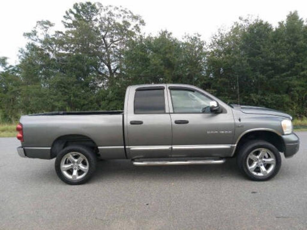 2007 Dodge Ram 1500 - $7,454