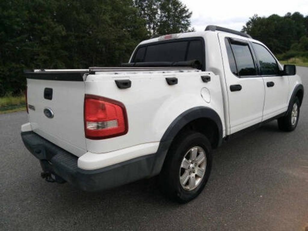 2007 Ford Explorer - $5,740