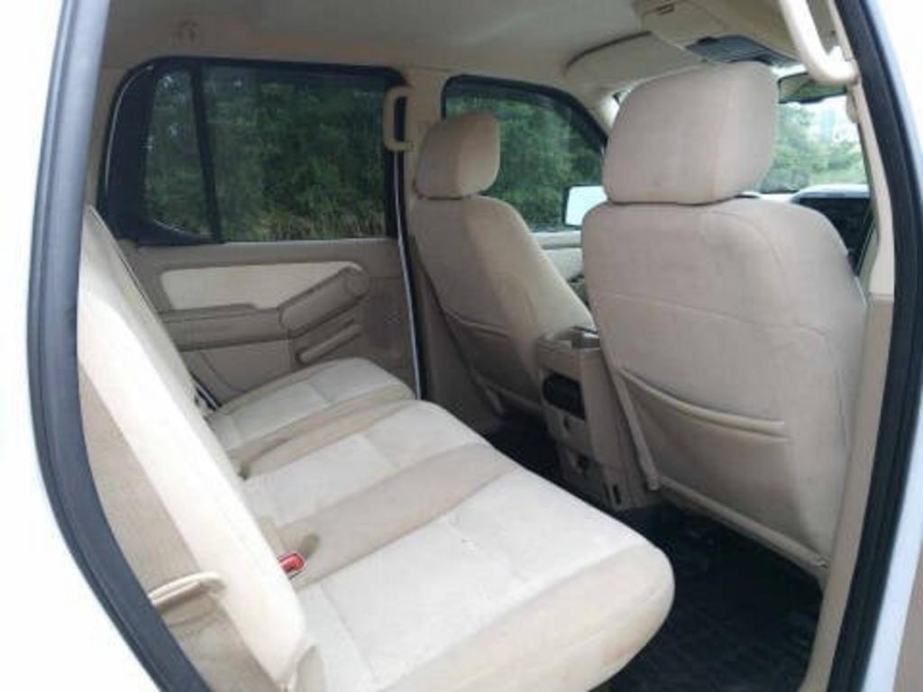 2007 Ford Explorer - $5,740