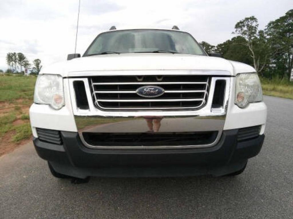 2007 Ford Explorer - $5,740