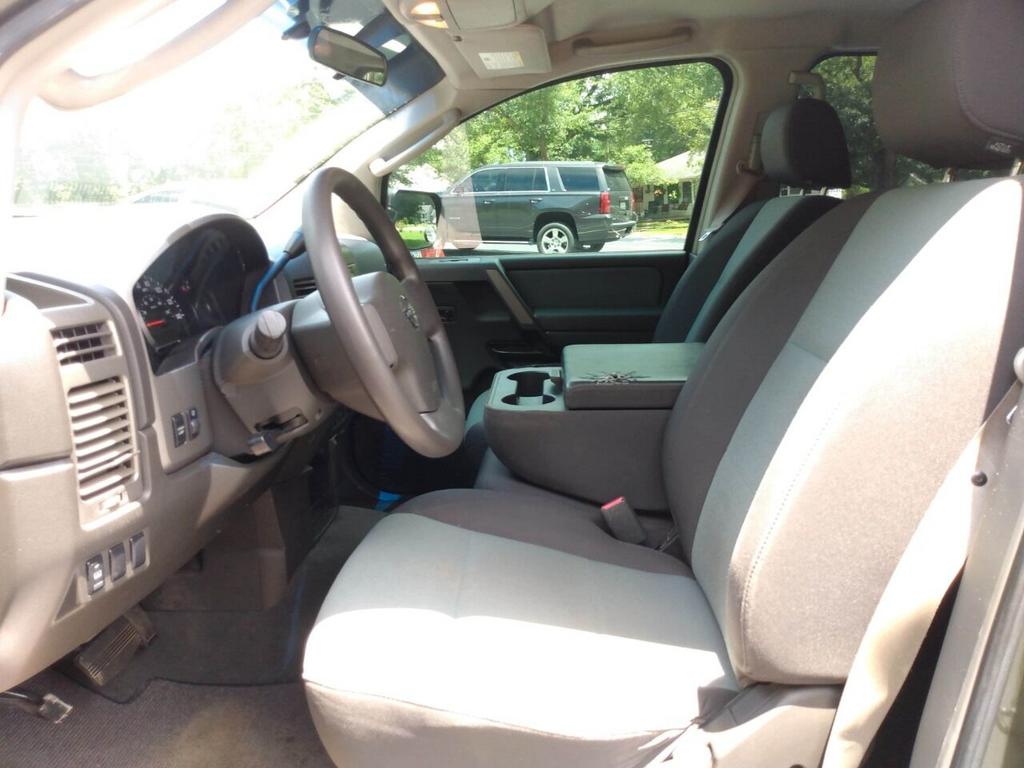 2005 Nissan Titan