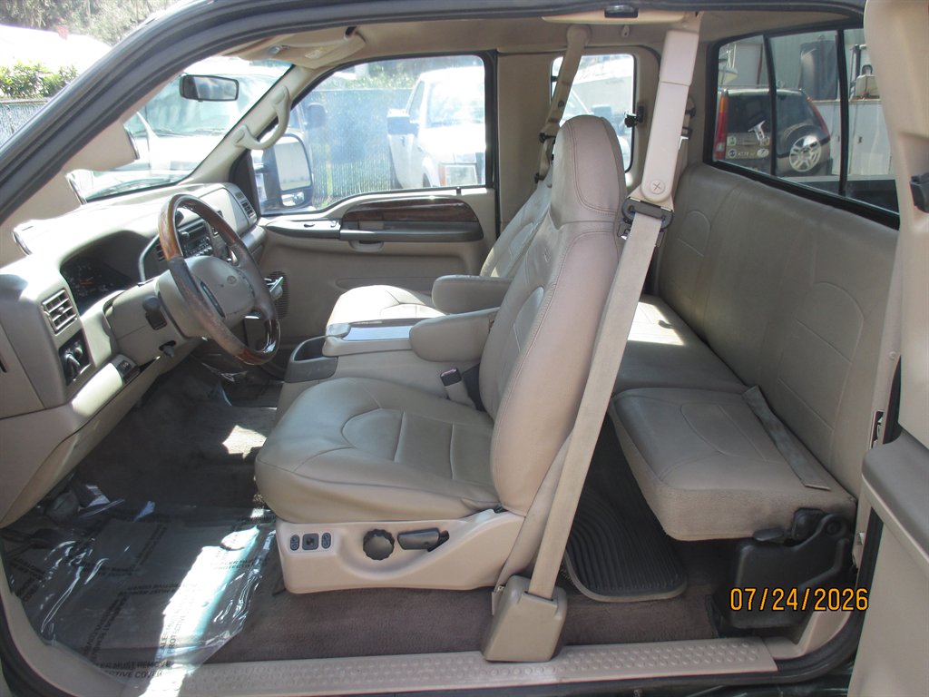 2000 Ford F250 - $15,995