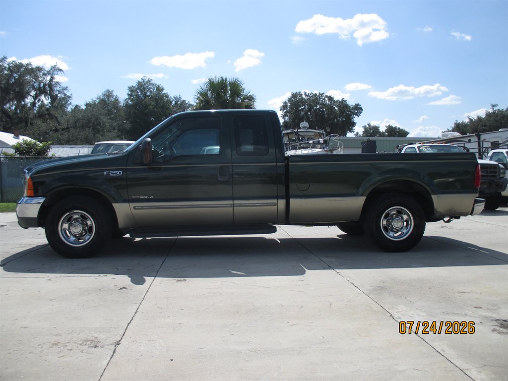 2000 Ford F250 - $15,995