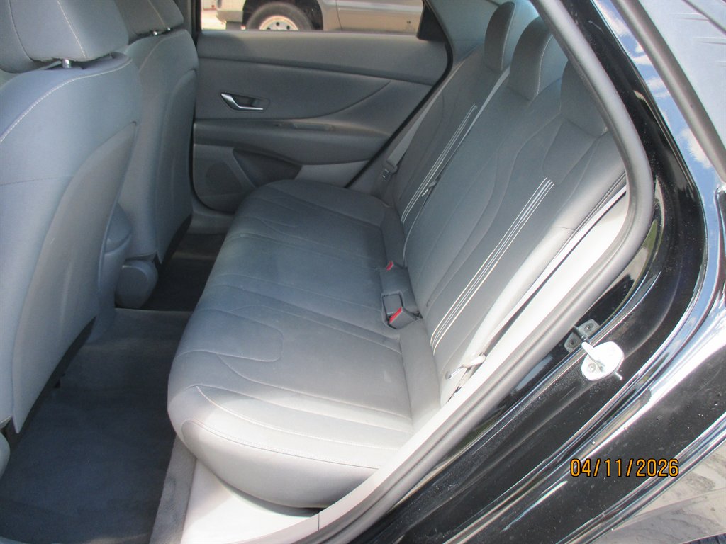 2021 Hyundai Elantra - $17,995