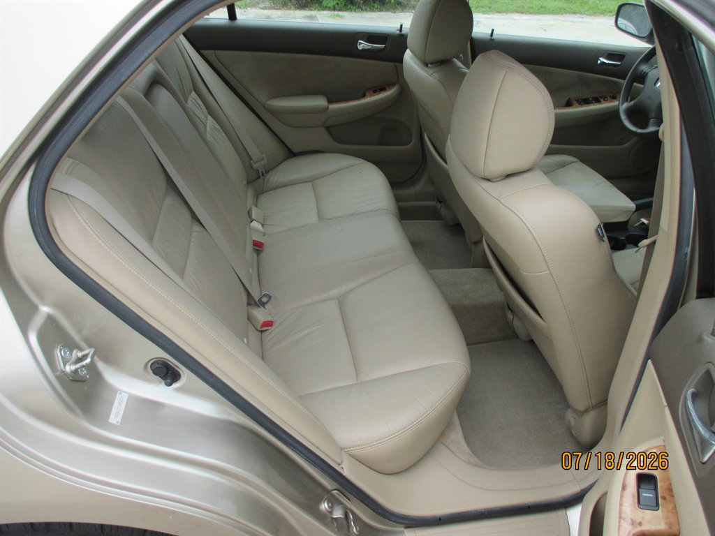 2003 Honda Accord - $8,995