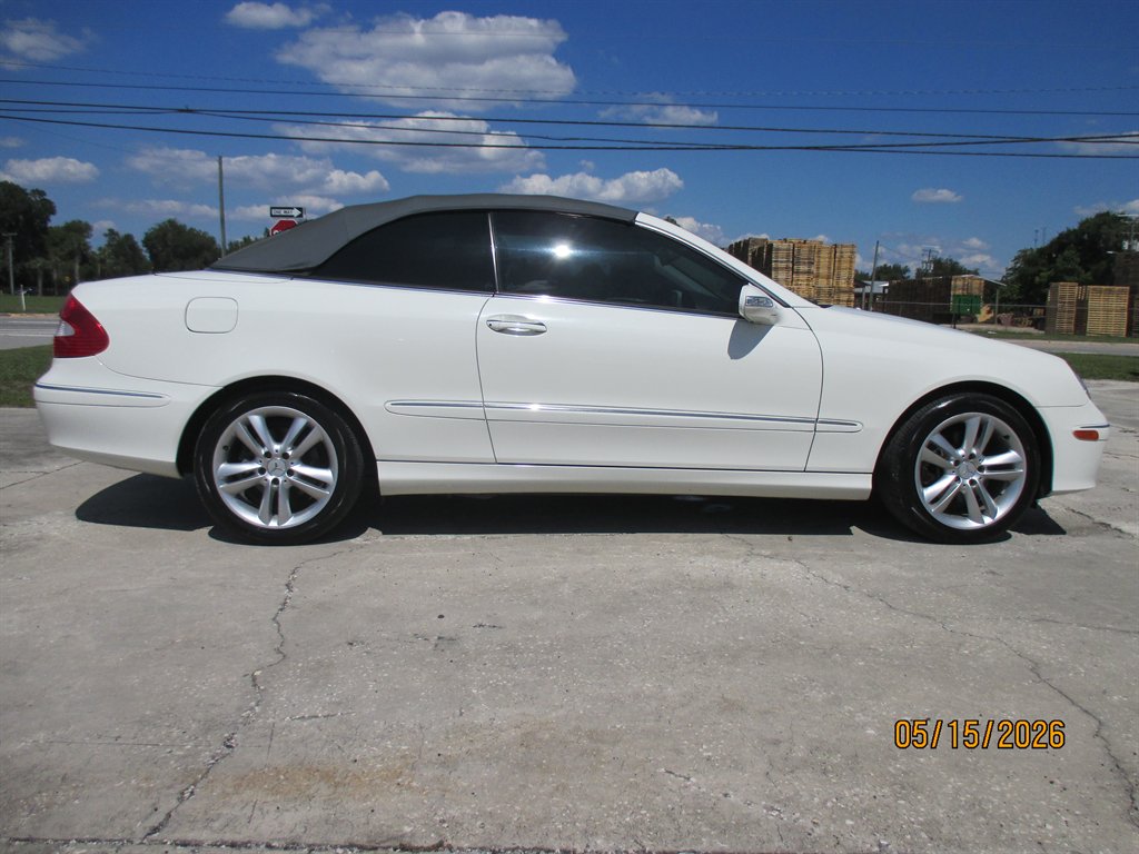 2007 Mercedes-Benz CLK Class - $8,995