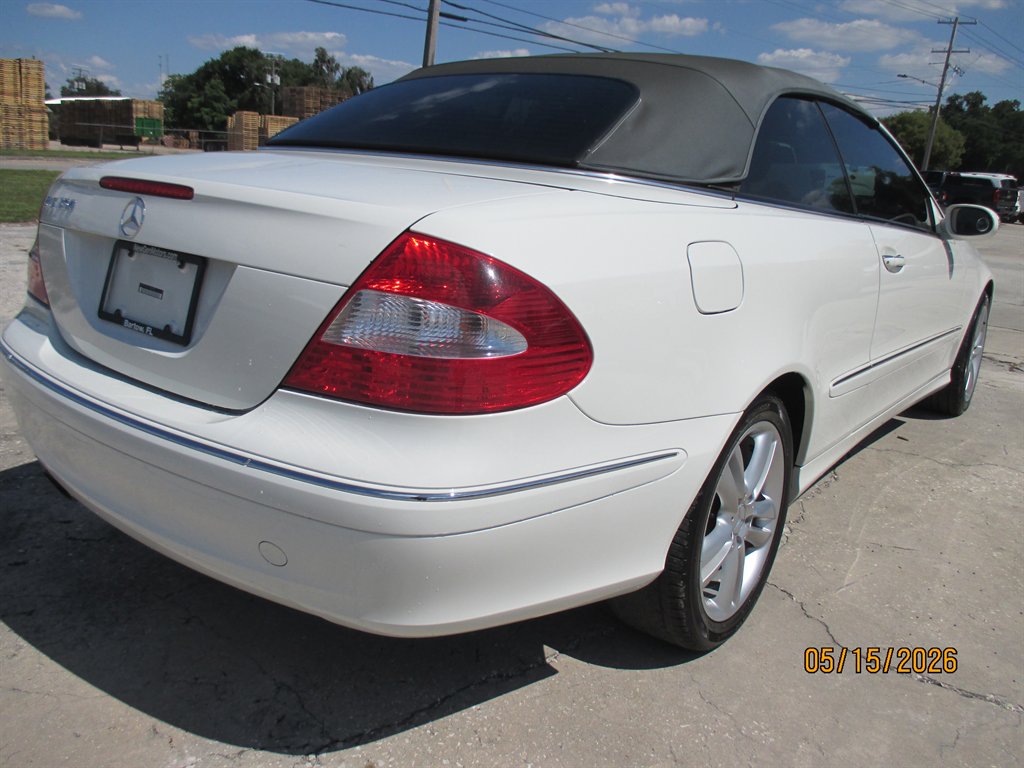 2007 Mercedes-Benz CLK Class - $8,995