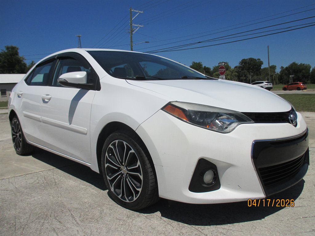2014 Toyota Corolla - $12,895