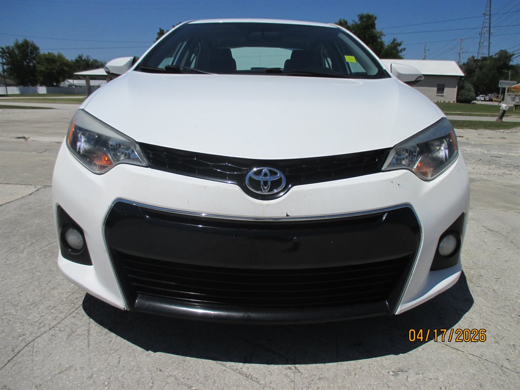 2014 Toyota Corolla - $12,895
