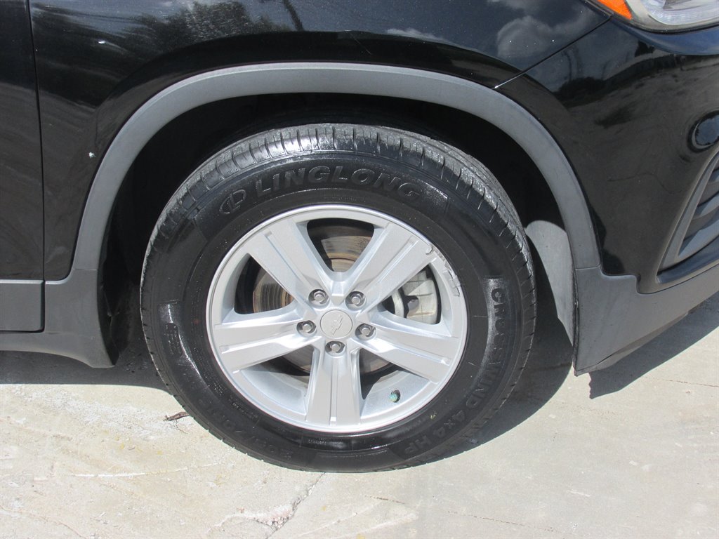 2017 Chevrolet Trax LT photo