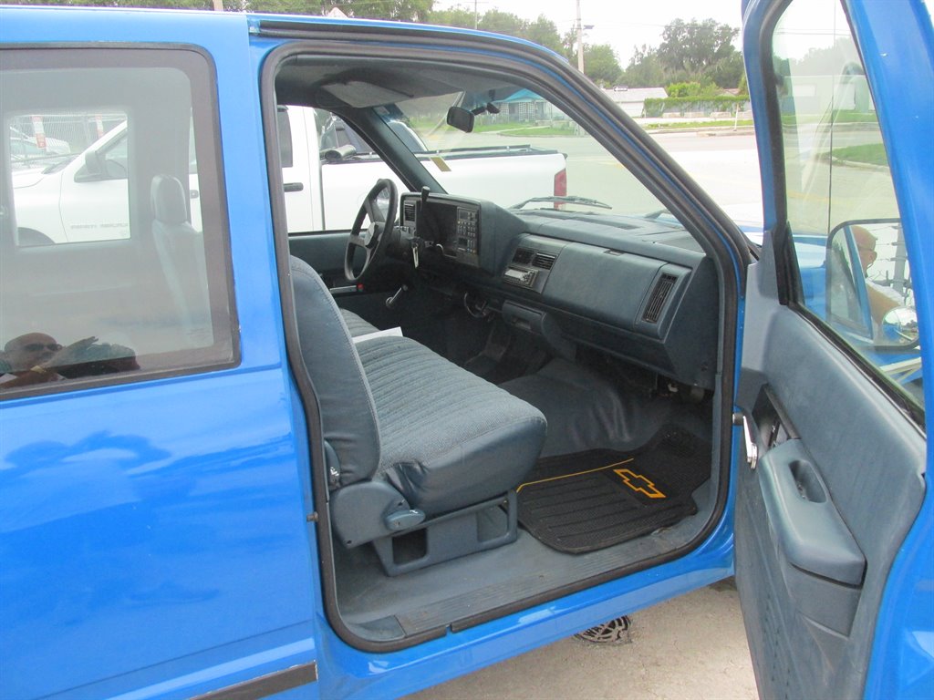 1994 Chevrolet Gmt-400 - $14,995