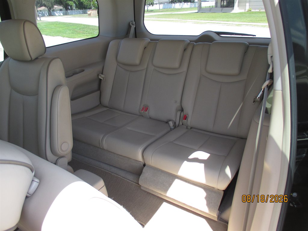 2016 Nissan Quest - $12,895