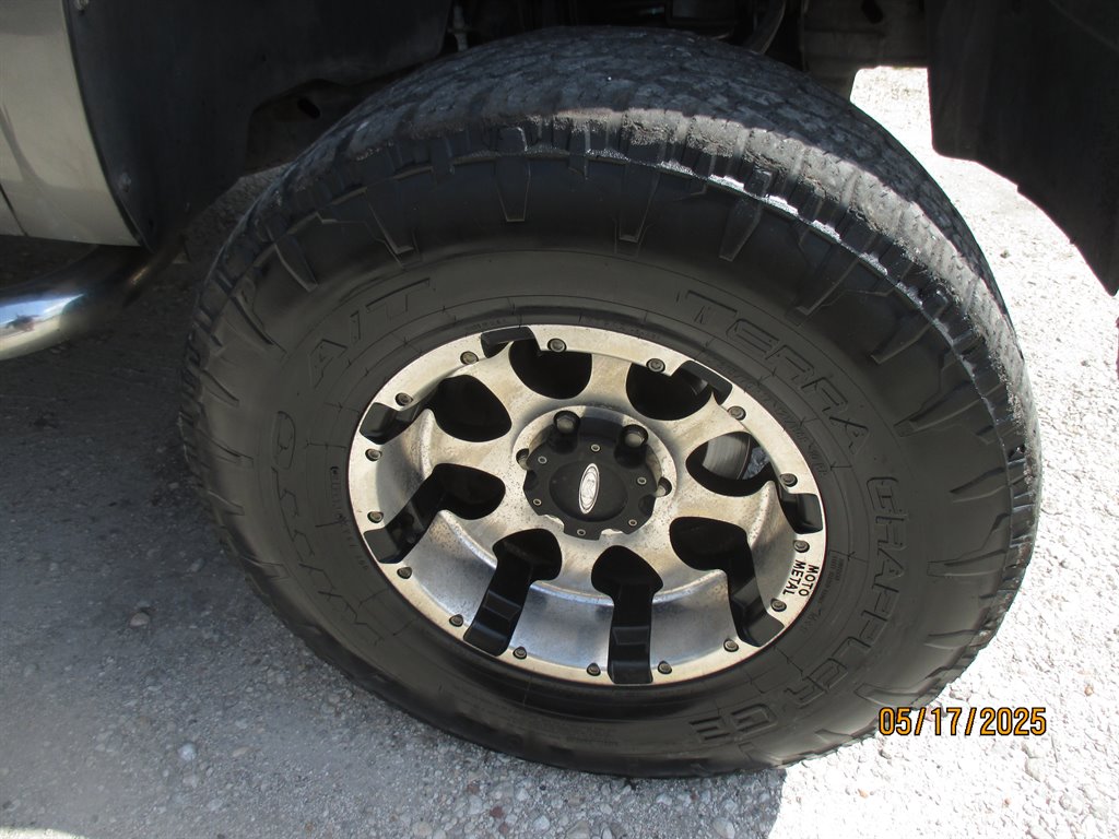2009 Chevrolet Silverado 1500 - $14,995