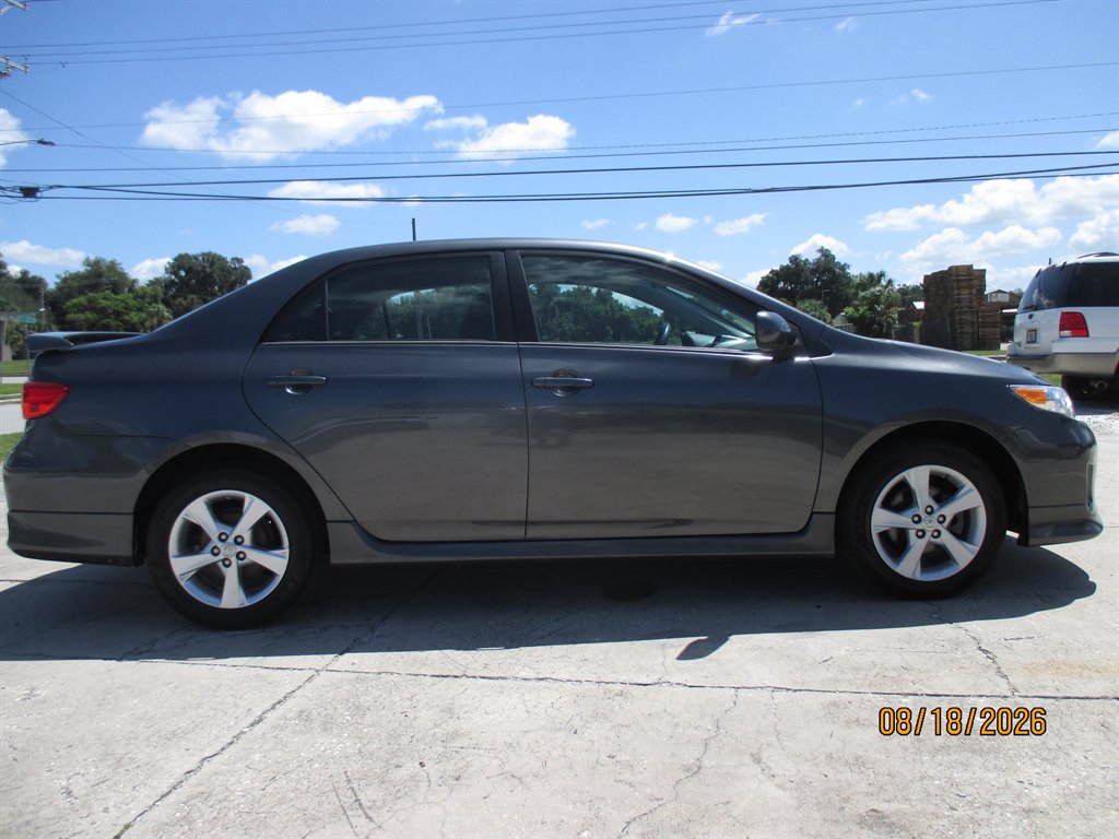 2013 Toyota Corolla - $15,895