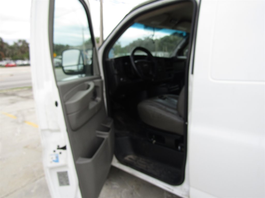 2013 Chevrolet Express - $16,995