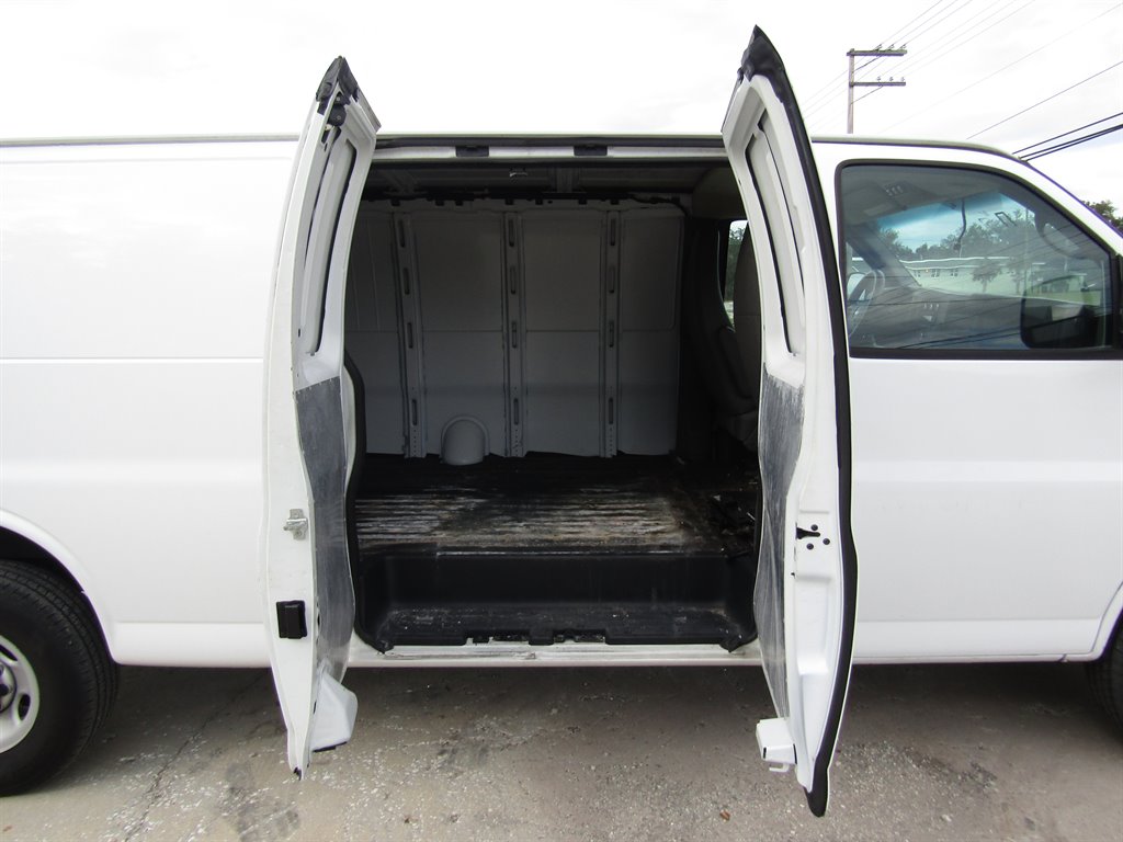 2013 Chevrolet Express - $16,995