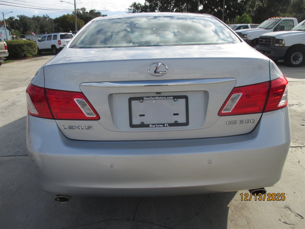 2008 Lexus ES - $10,995