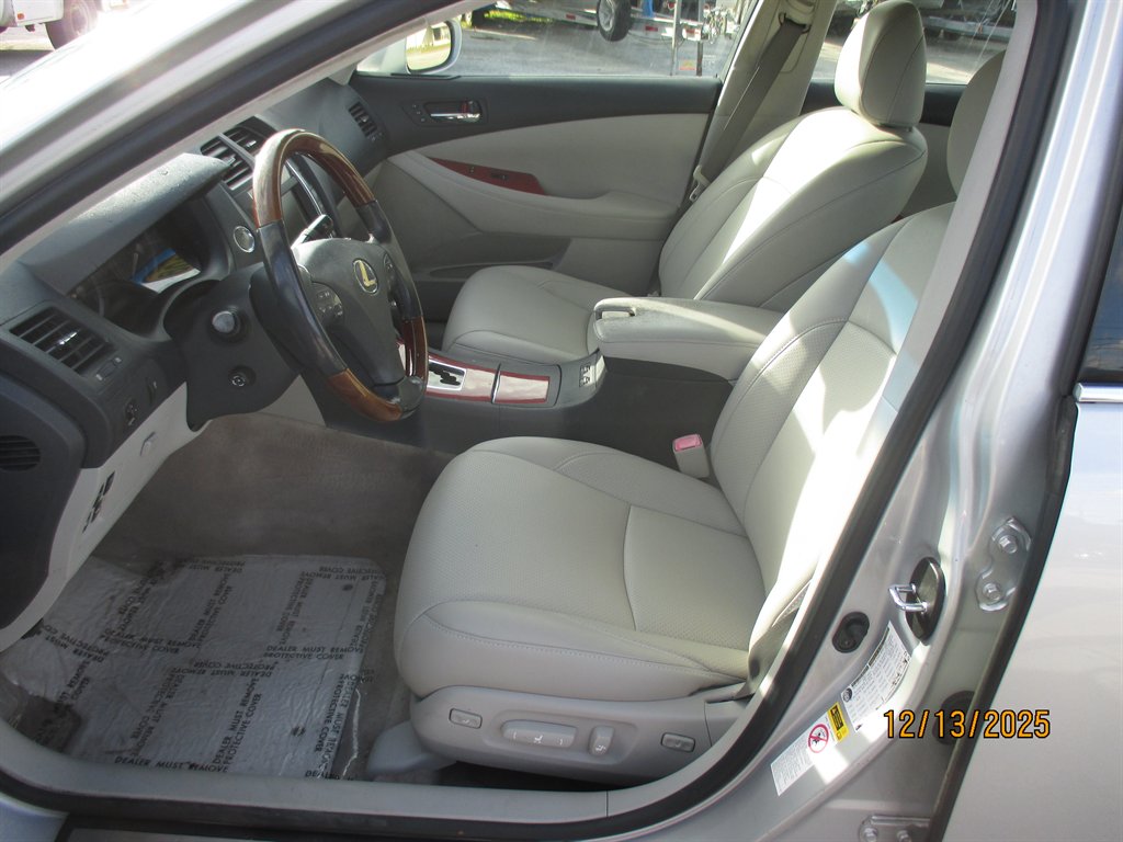 2008 Lexus ES - $10,995