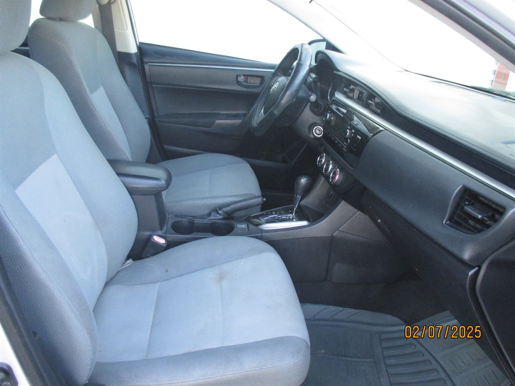 2015 Toyota Corolla - $11,995