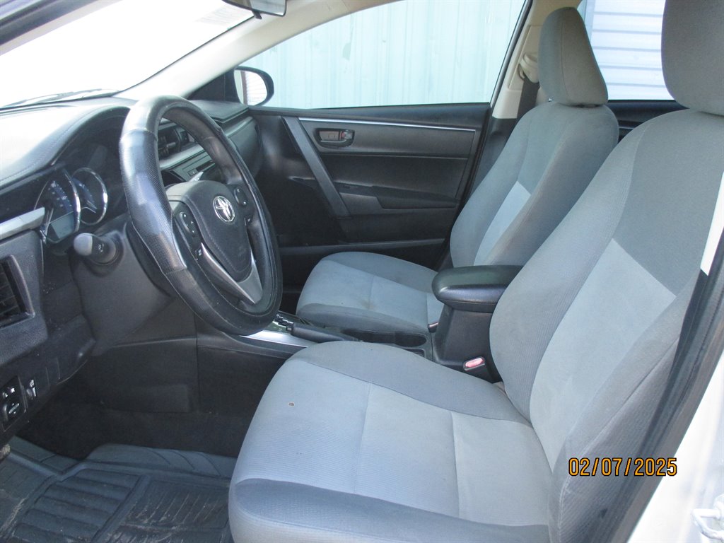 2015 Toyota Corolla - $11,995